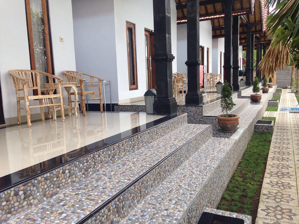 Krisna Guest House Toyapakeh Exterior photo